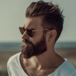 30 Frisuren für Männer mit Bart