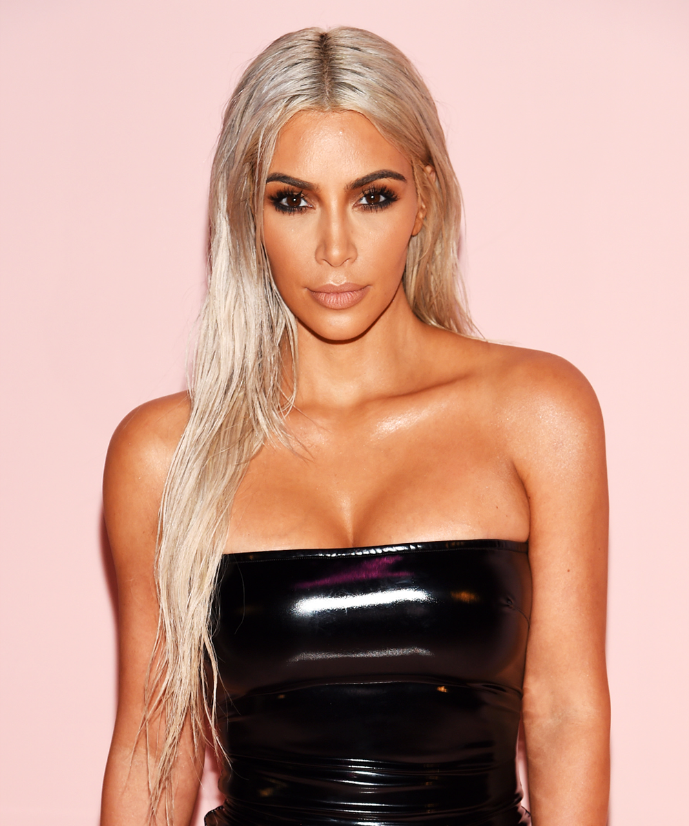 Kim-Kardashian-Silber-Blond-Frisuren-2018
