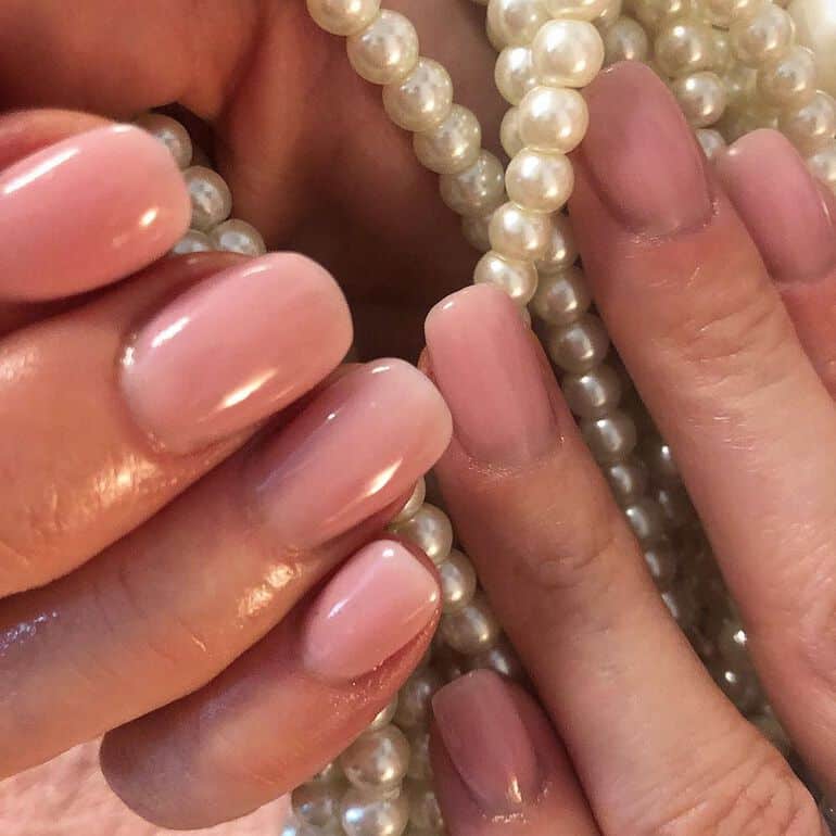 Soft pink: The best nail polish colors 2021