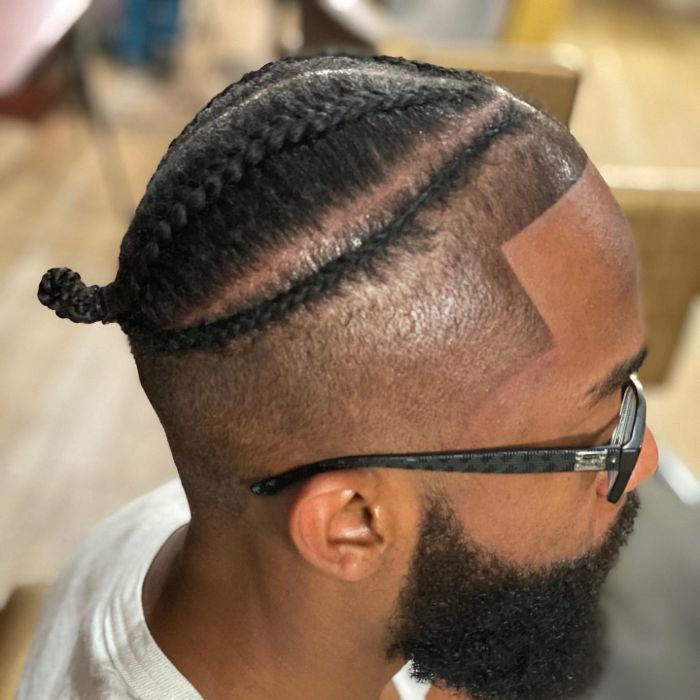 Mann Brötchen Frisur für schwarze Männer