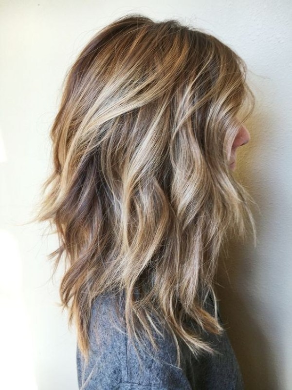 Blonde layered hairstyles for women 2021