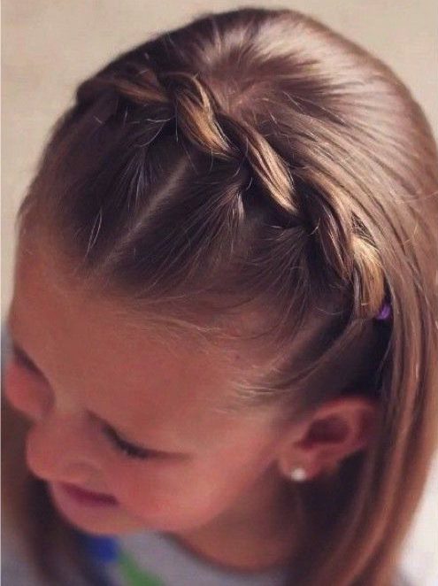 Frisuren für kleine Mädchen