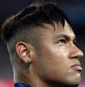 Neymar Haarschnitt Rasierte Seiten
