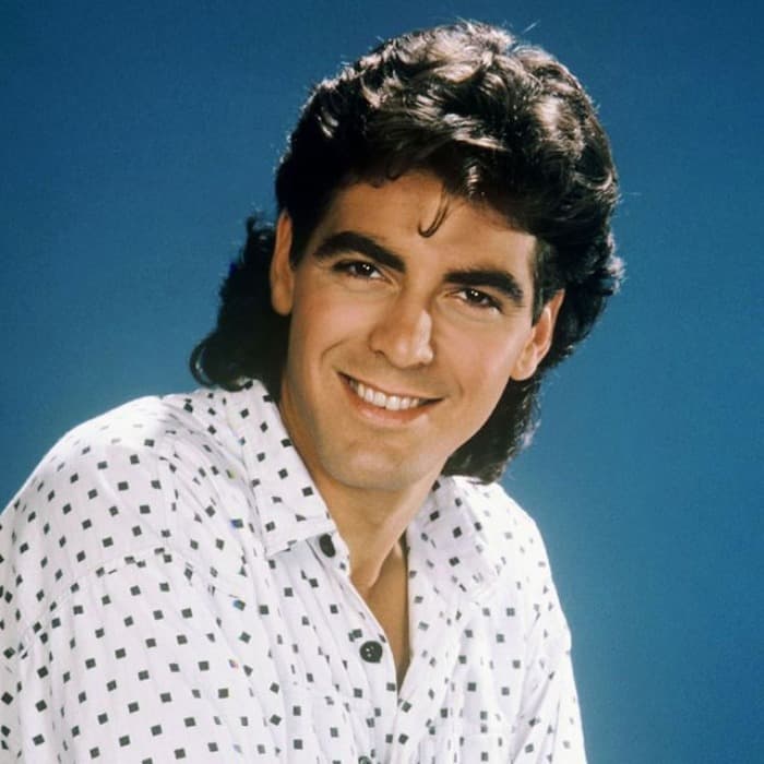 George Clooneys Frisur einfach