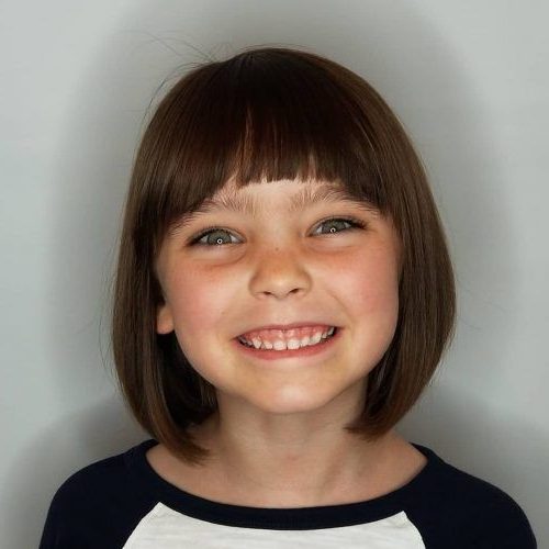 Haarschnitt für kleine Mädchen 7 Jahre