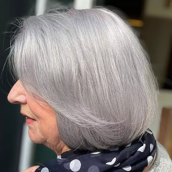 Kurze Haarschnitte für ältere Frauen mit dünnem Haar