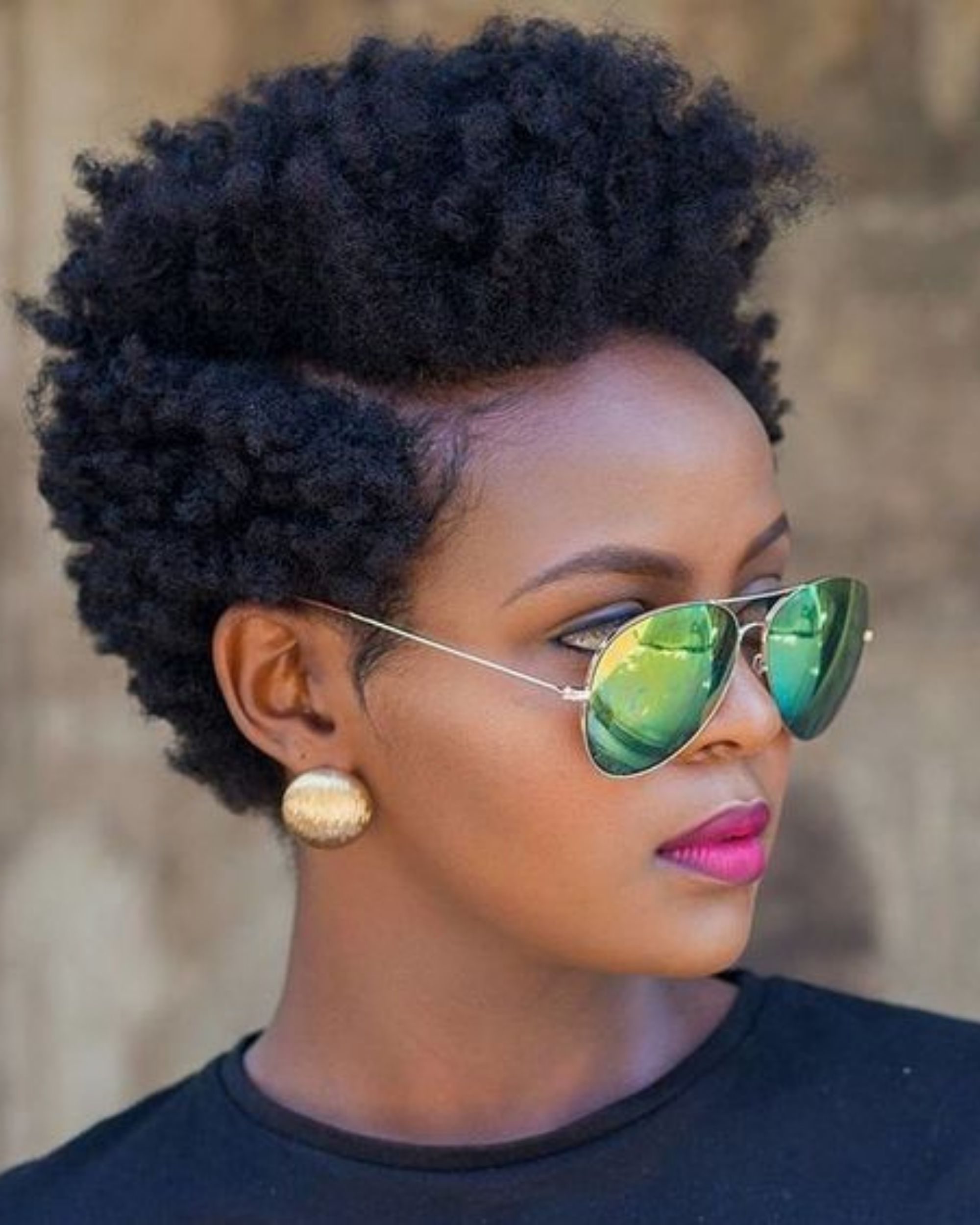 wartungsarme kurze natürliche Haarschnitte für schwarze Frauen