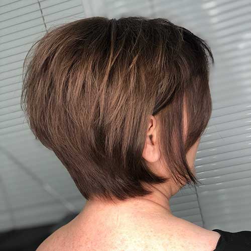 Kurze Frisuren für 50-jährige Frauen