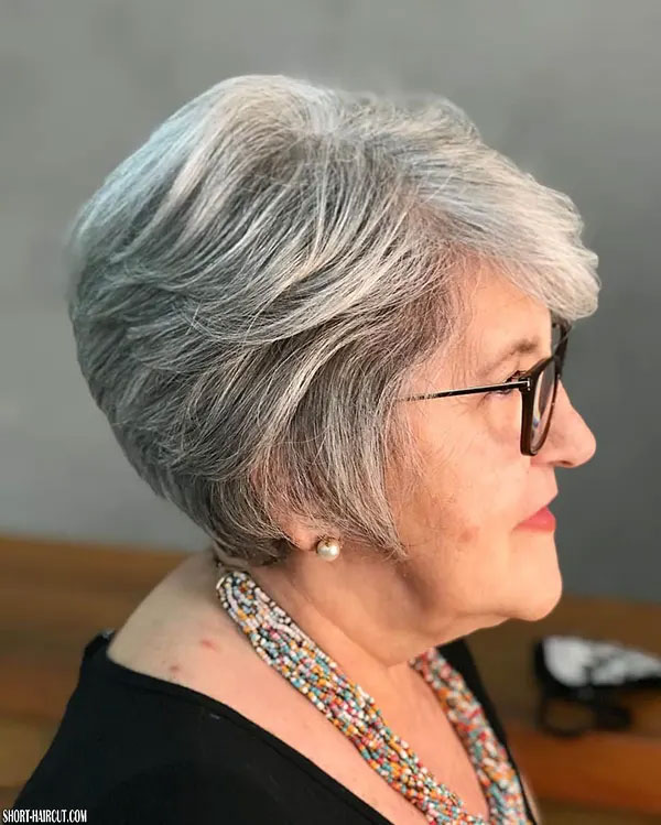 Pixie-Haarschnitte für Frauen über 60
