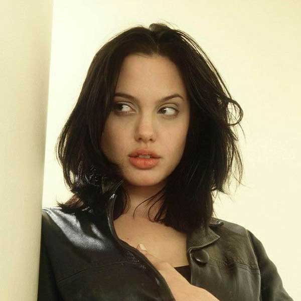 Angelina Jolie Frisuren