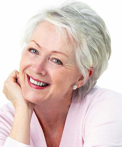 Beste Kurzhaarschnitte für Frauen über 60