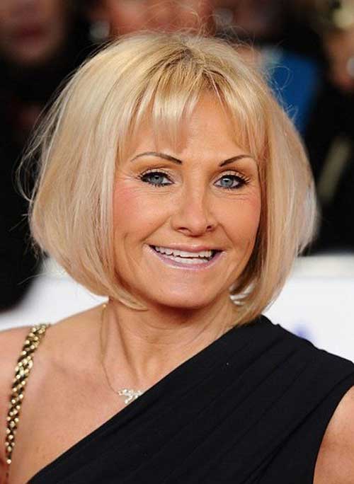 Blonde Bob-Frisuren für Frauen über 60