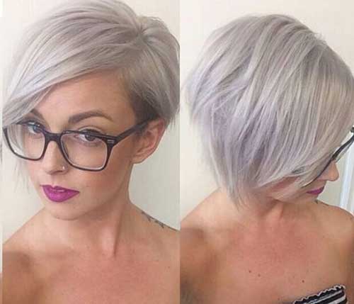 Kurze Frisuren für Pixie mit grauem Haar