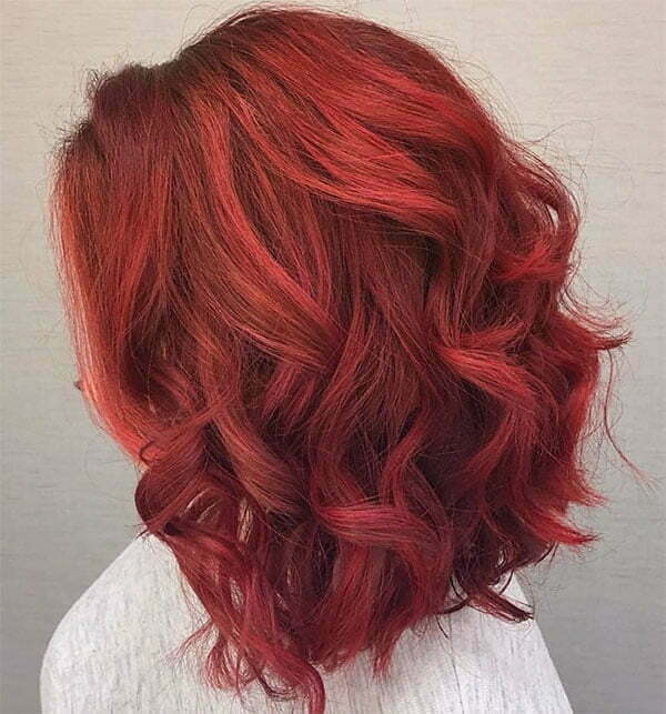 kurzes Haar mit Rot
