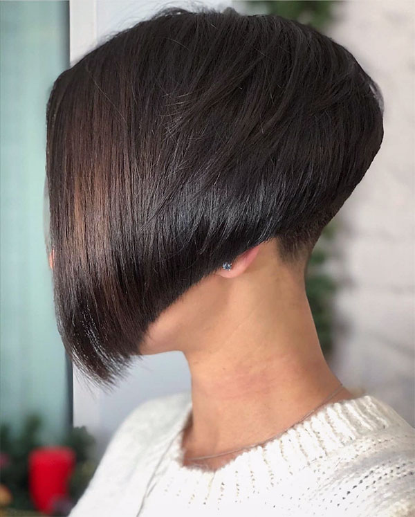 Layered Stacked Inverted Bob
