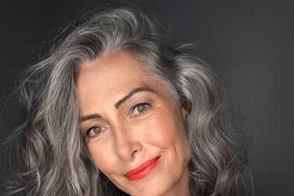 Mittlere Frisuren für Frauen über 60