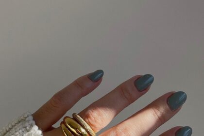 A Guide For Fall Jewelry: The Best Stacking Rings Trend for the Season