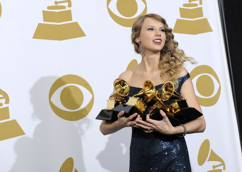 Taylor Swift 2010 Grammys