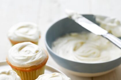 cream cheese frosting and vanilla cupcakes.
