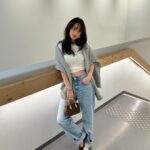 How to Style in Baggy Jeans Trend for Spring 2024